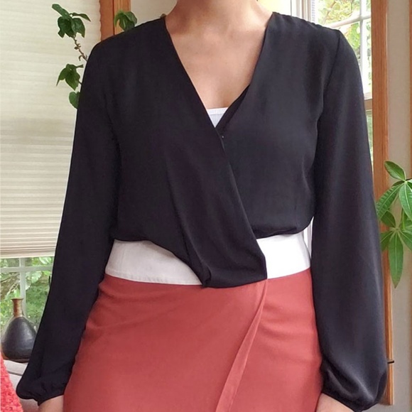 F21 Faux Wrap Dress - never worn - Picture 6 of 9